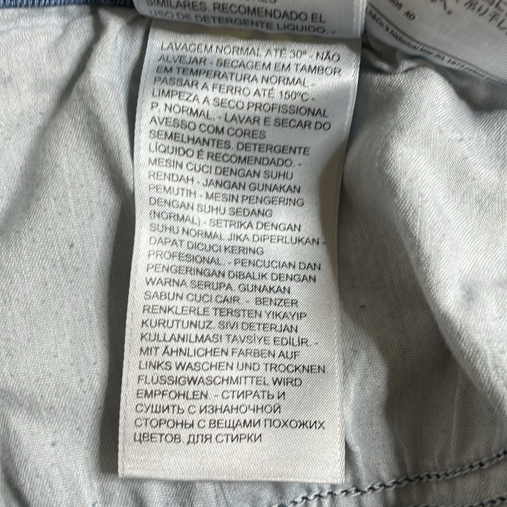 Levi’s Classic Straight, Women’s Size 10 - Picture 7 of 11